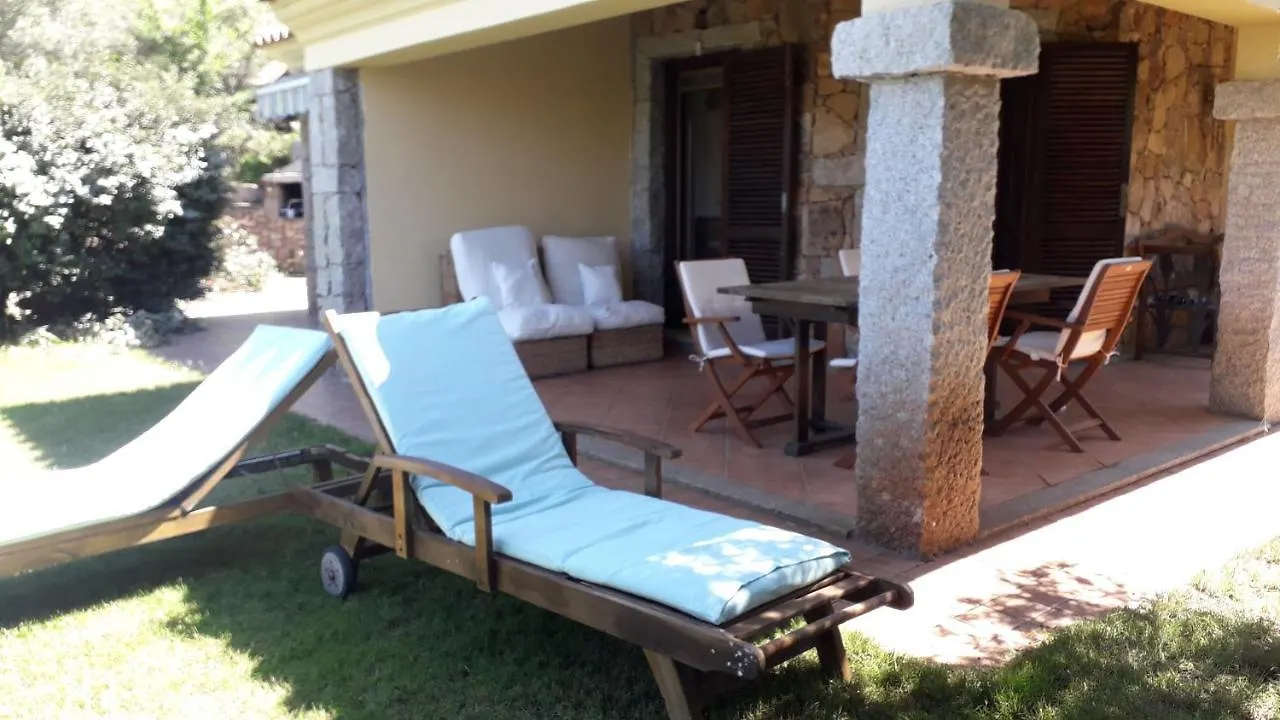Villetta Indipendente Lu Fraili San Teodoro  Casa vacanze San Teodoro (Sardinia)